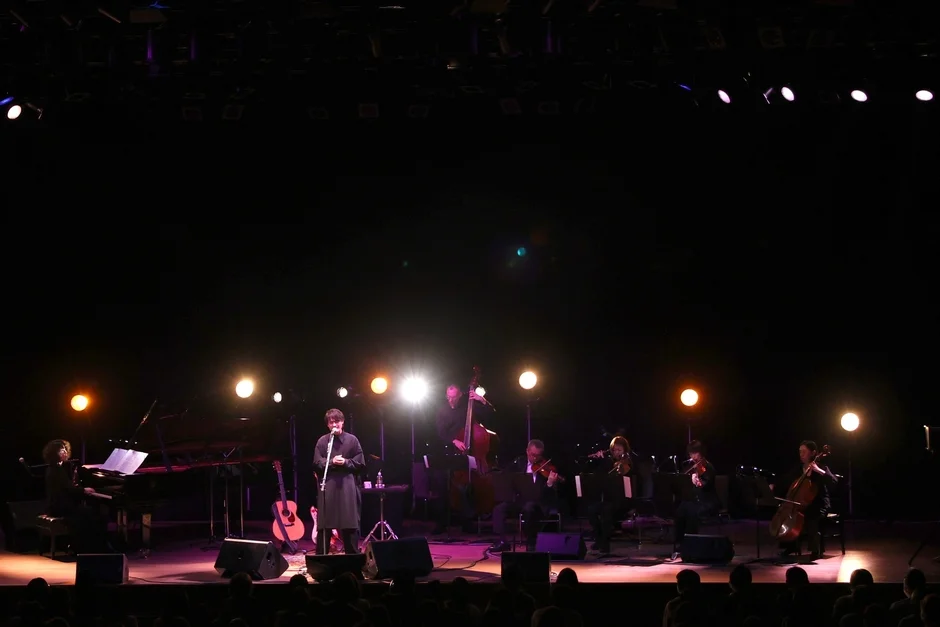 ライブステージ