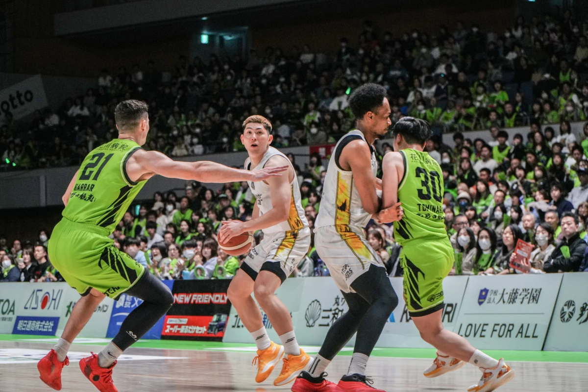 試合中の選手たち