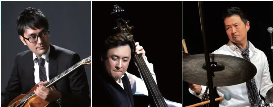 佐津間純トリオの演奏風景