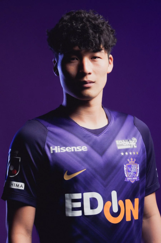 ユニフォームの形状と素材