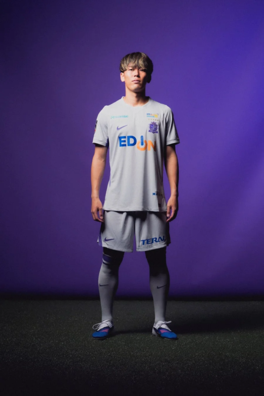 サンフレッチェ広島 2026/27 アウェイユニフォーム