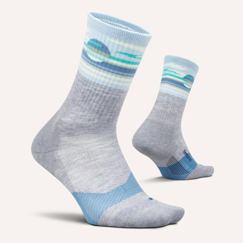 feetures