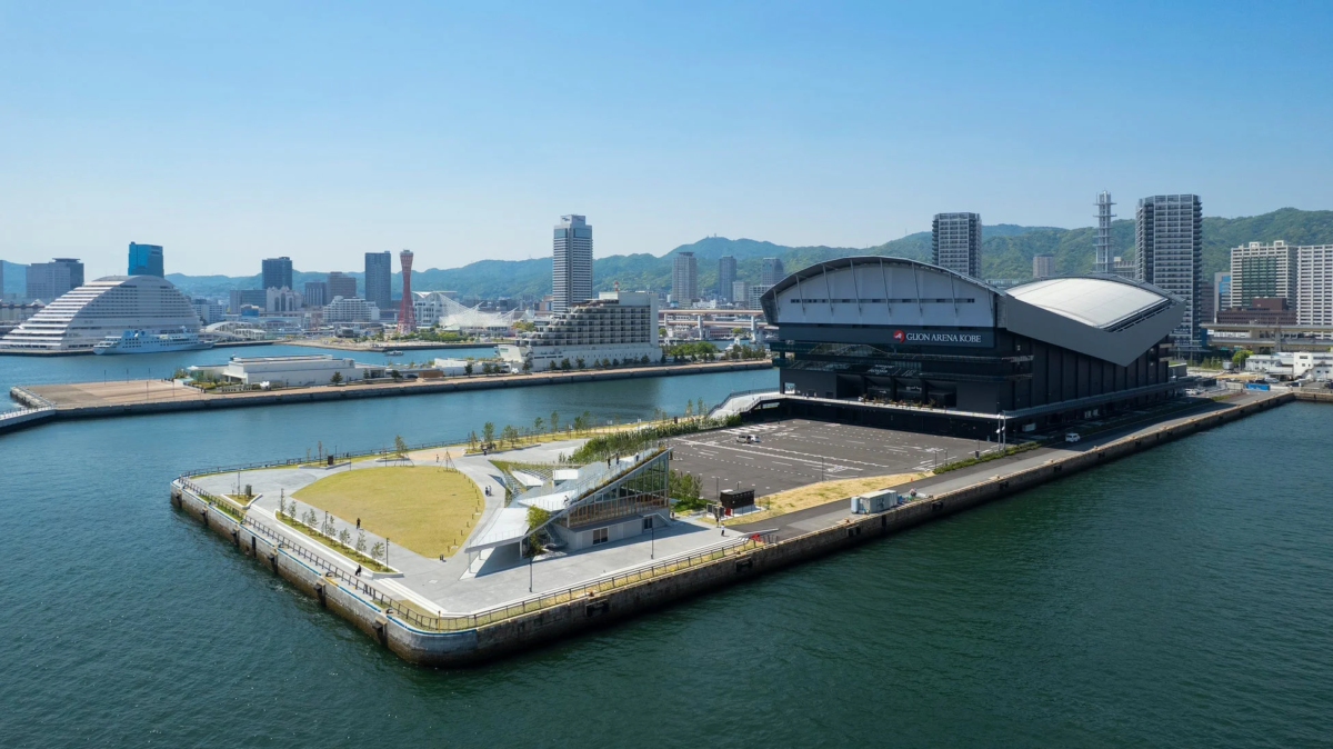GLION ARENA KOBEと周辺の公園