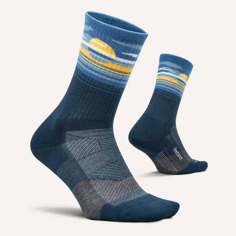 feetures