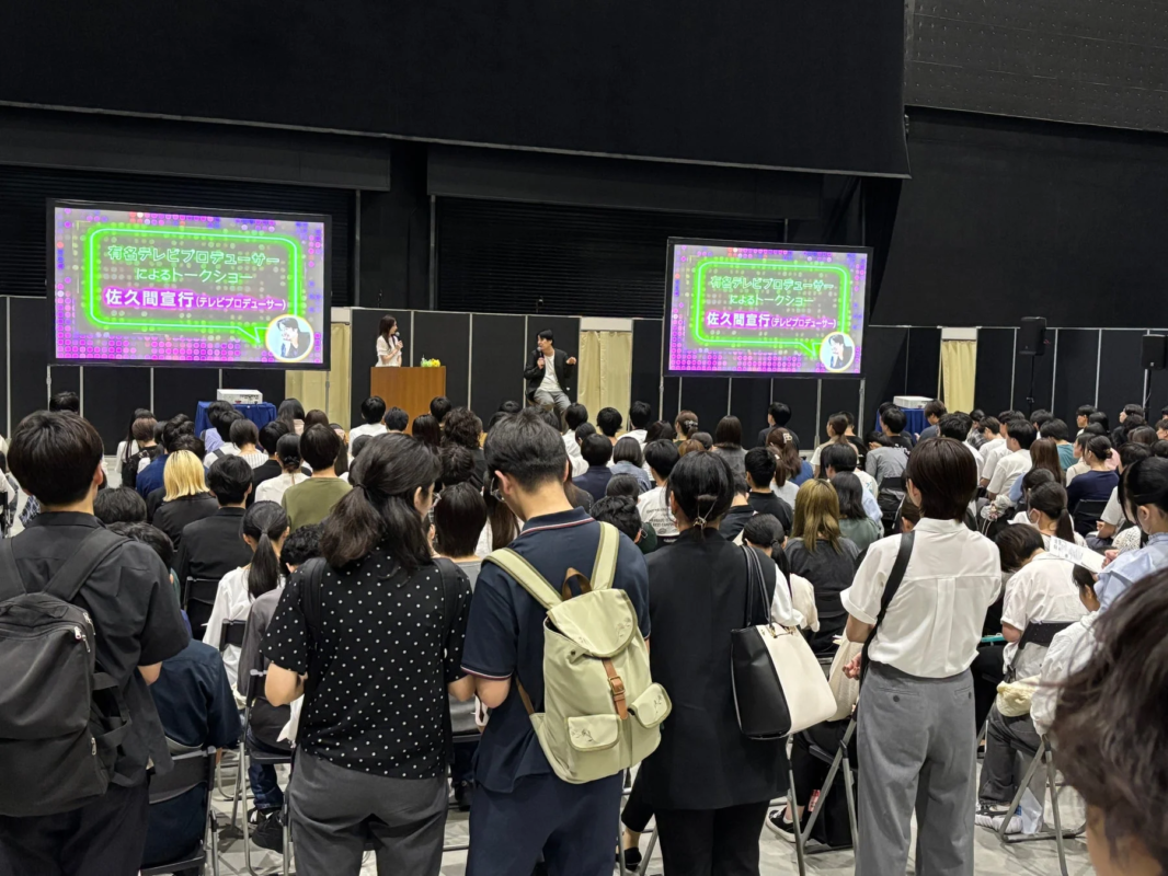 トークショーの様子