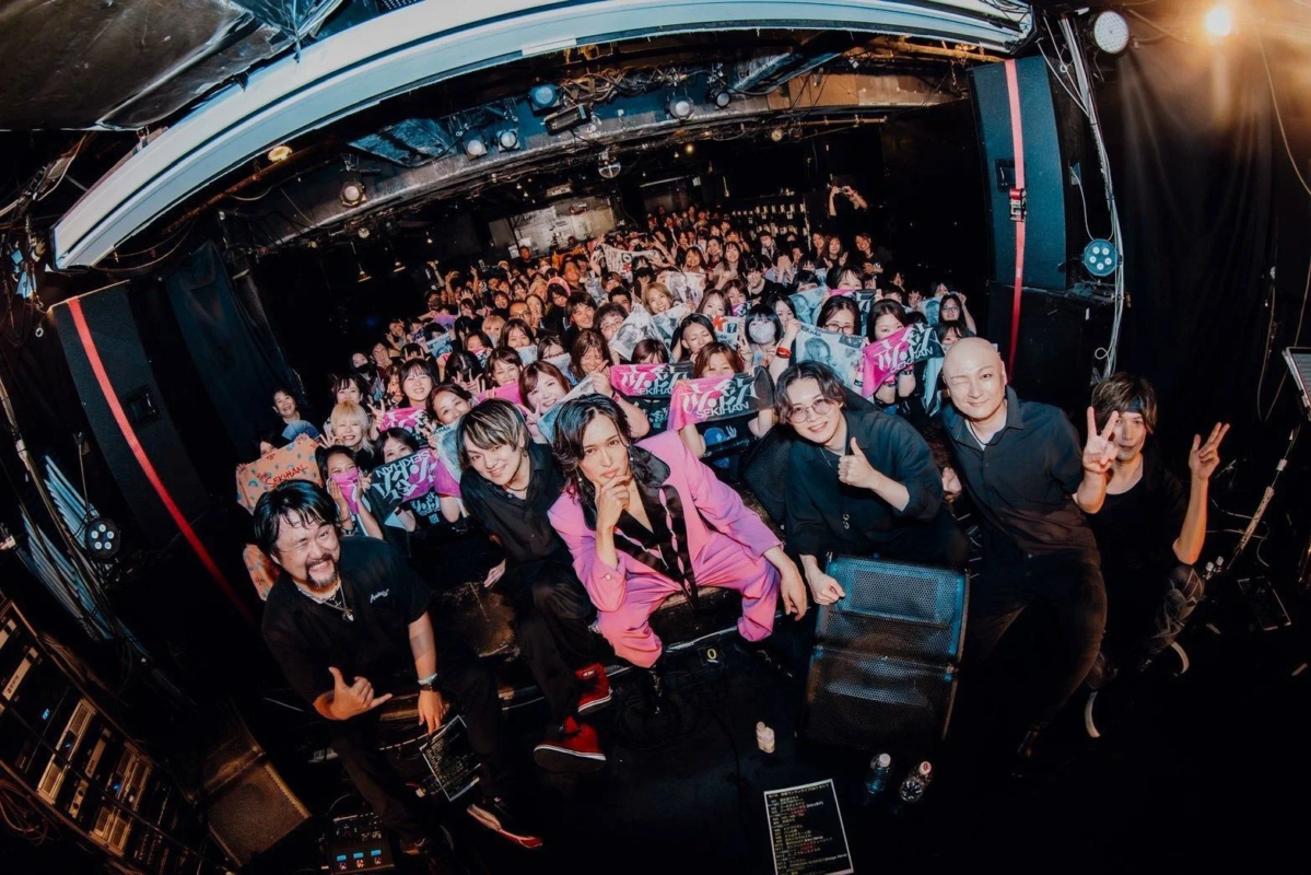 ライブ終演後の集合写真