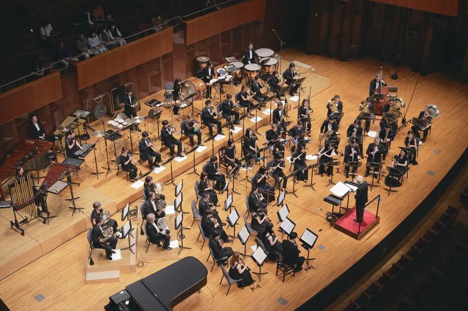 オーケストラの演奏風景