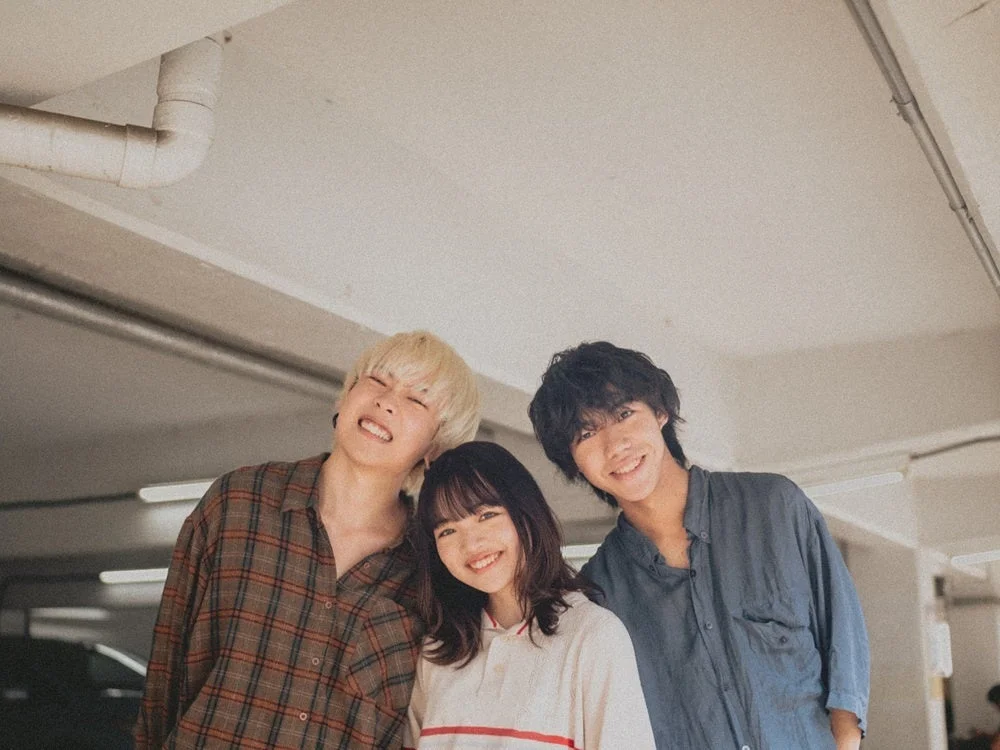 若者3人組